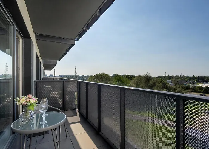 Appartement Wojciechowskiego With Parking By Renters *