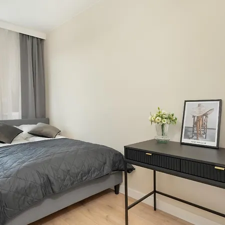 Apartman Wojciechowskiego With Parking By Renters Poznań