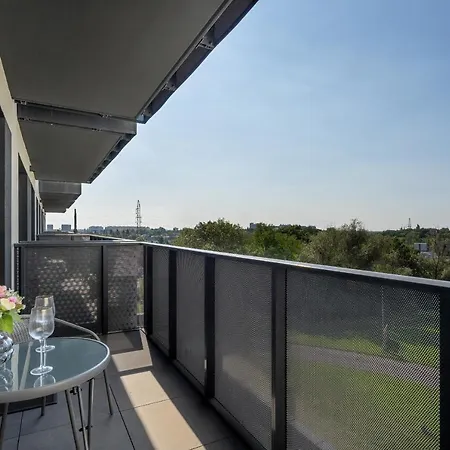Apartment Wojciechowskiego With Parking By Renters *